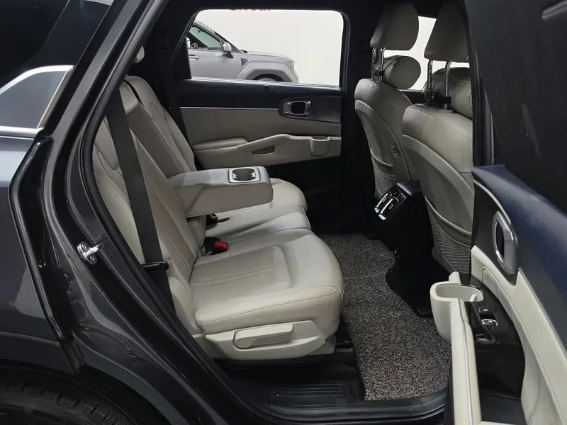 Kia Sorento 1.6 4WD - ���� 30% ����� | Mobile.bg � ����������� 11