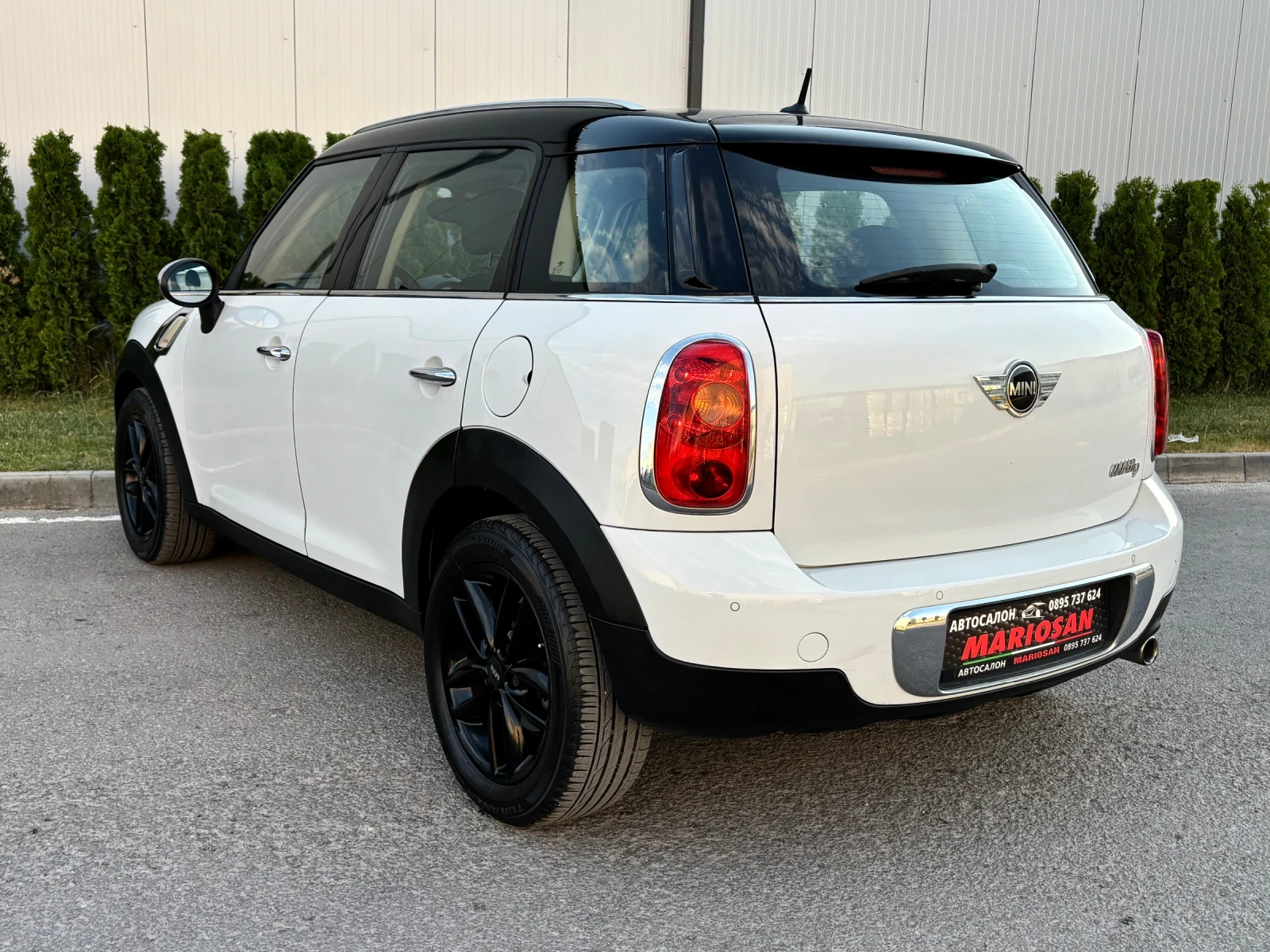 Mini Countryman 1.6 D ИТАЛИЯ BLACK AND WHITE  - изображение 6