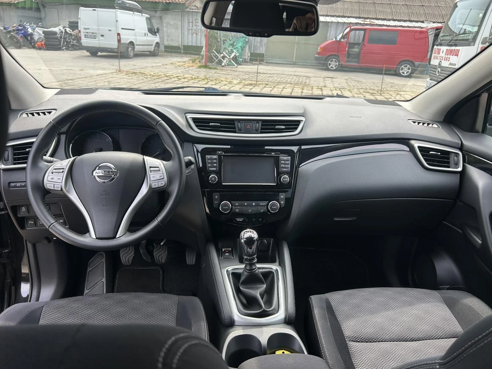 Nissan Qashqai 1.6dCi* 360camera* LANE ASSIST* DISTRONIC*  - изображение 10