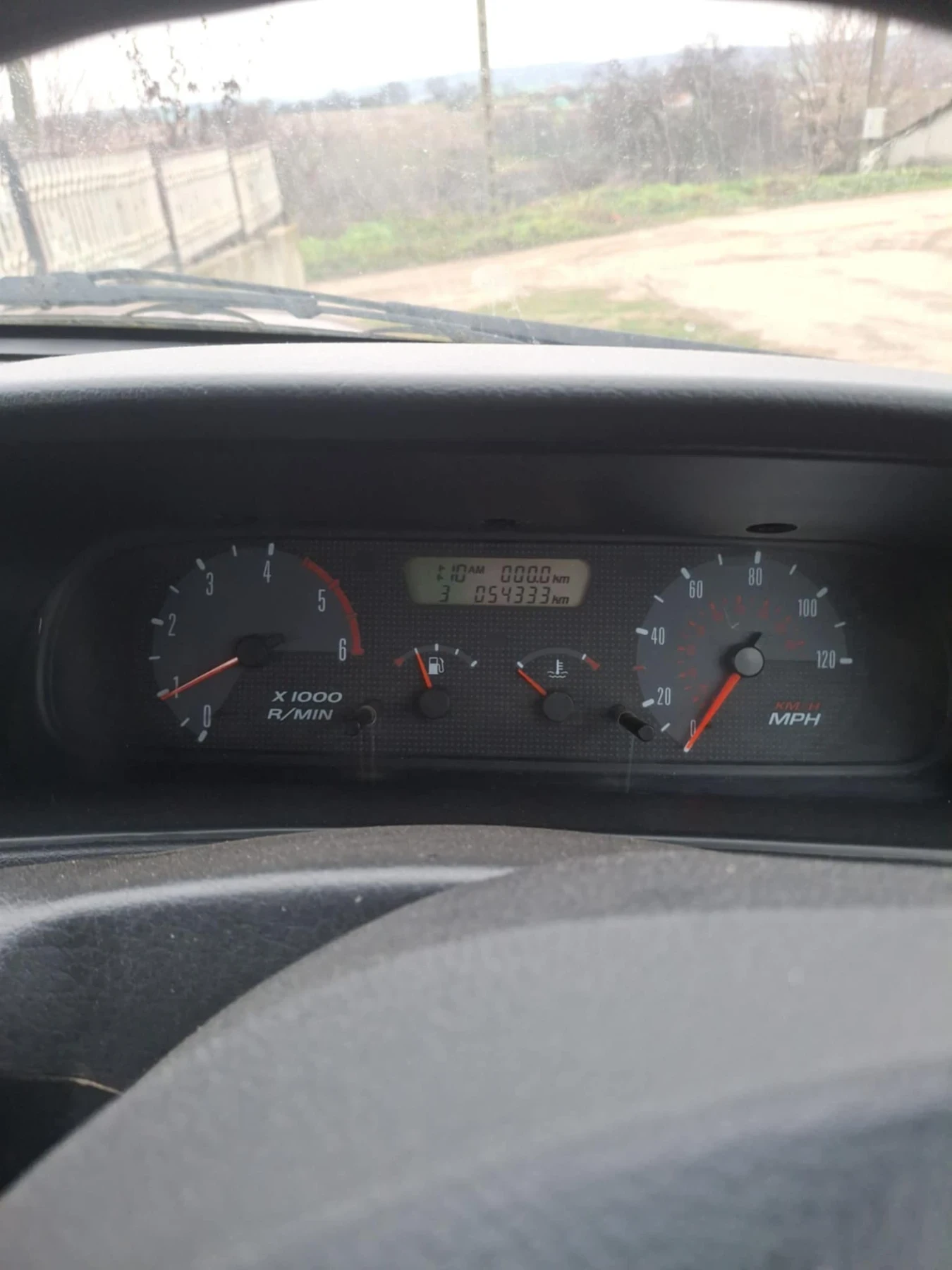 Nissan Terrano  - изображение 10