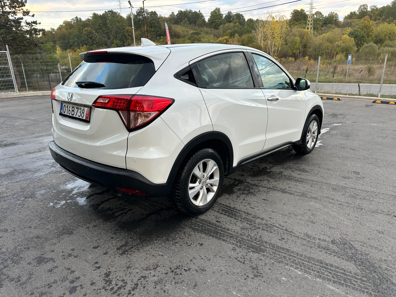 Honda Hr-v 1.5-NAVI-DisTronick-БЕЛГИЯ-ПЪРВА-РЪКА-1Г-ГАРАНЦИЯ - изображение 5