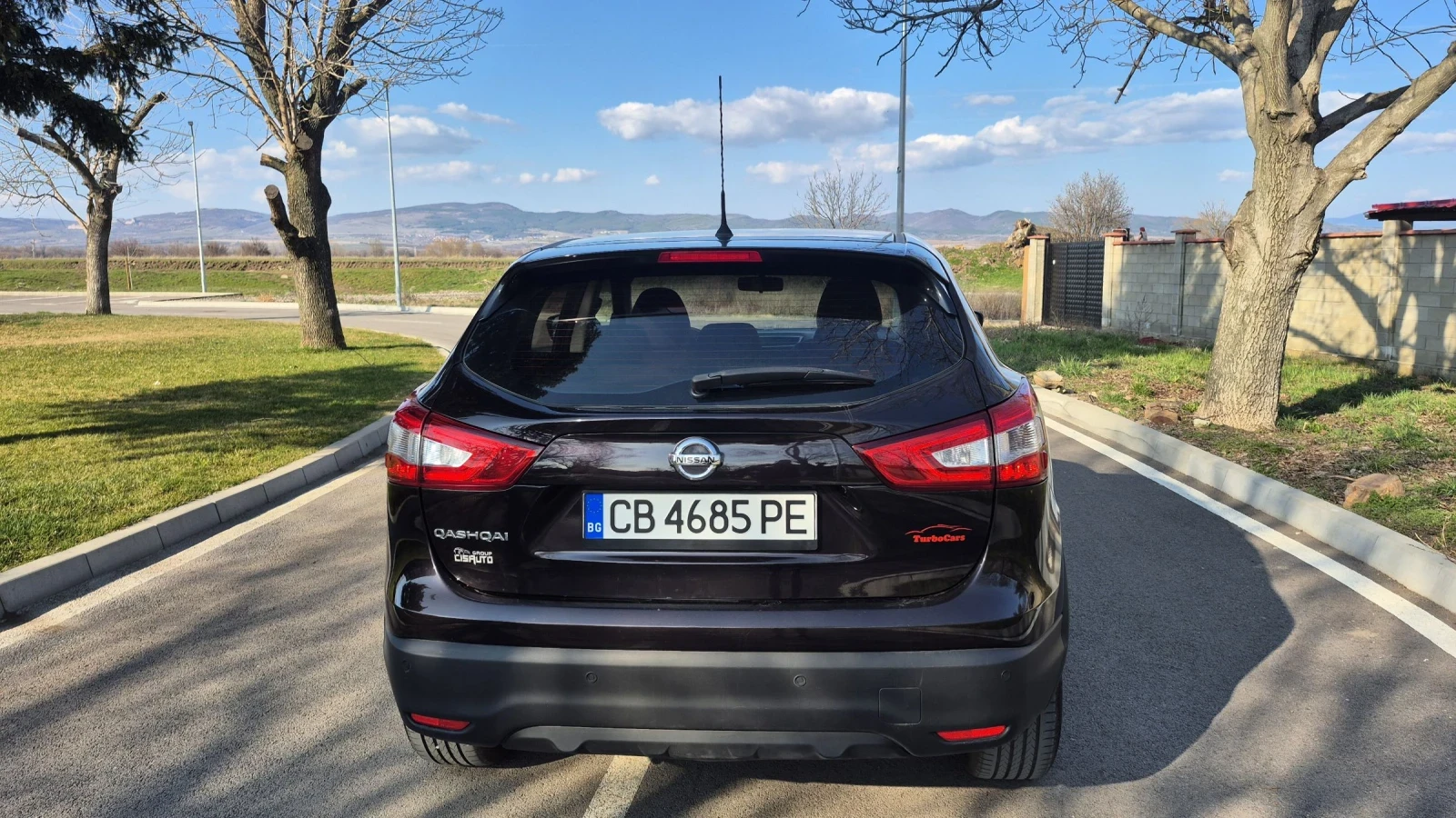 Nissan Qashqai 1.6 DCI * 140 000 km * Автомат * Бартер* Обслужен, снимка 3 - Автомобили и джипове - 52947132