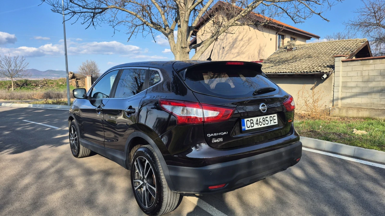 Nissan Qashqai 1.6 DCI * 140 000 km * Автомат * Бартер* Обслужен, снимка 2 - Автомобили и джипове - 52947132