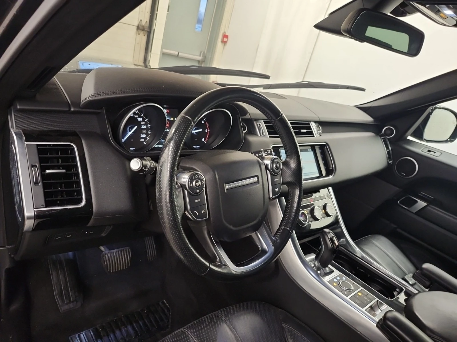 Land Rover Range Rover Sport * * Td6 HSE* * AWD* * CARFAX* *  - изображение 9