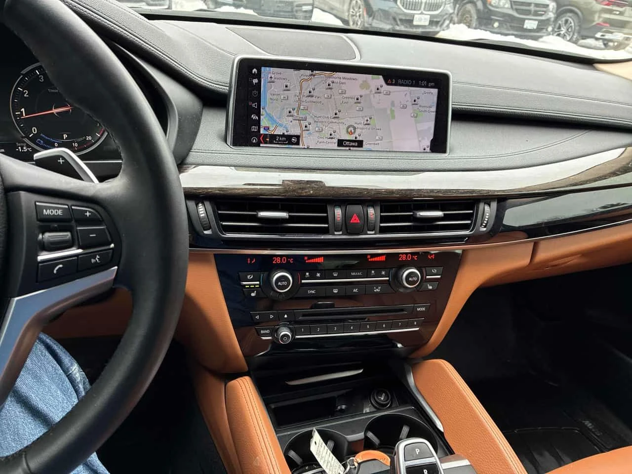 BMW X6 * xDrive35i * CARFAX * БЕЗ ПЪРВОНАЧАЛНА ВНОСКА - изображение 9