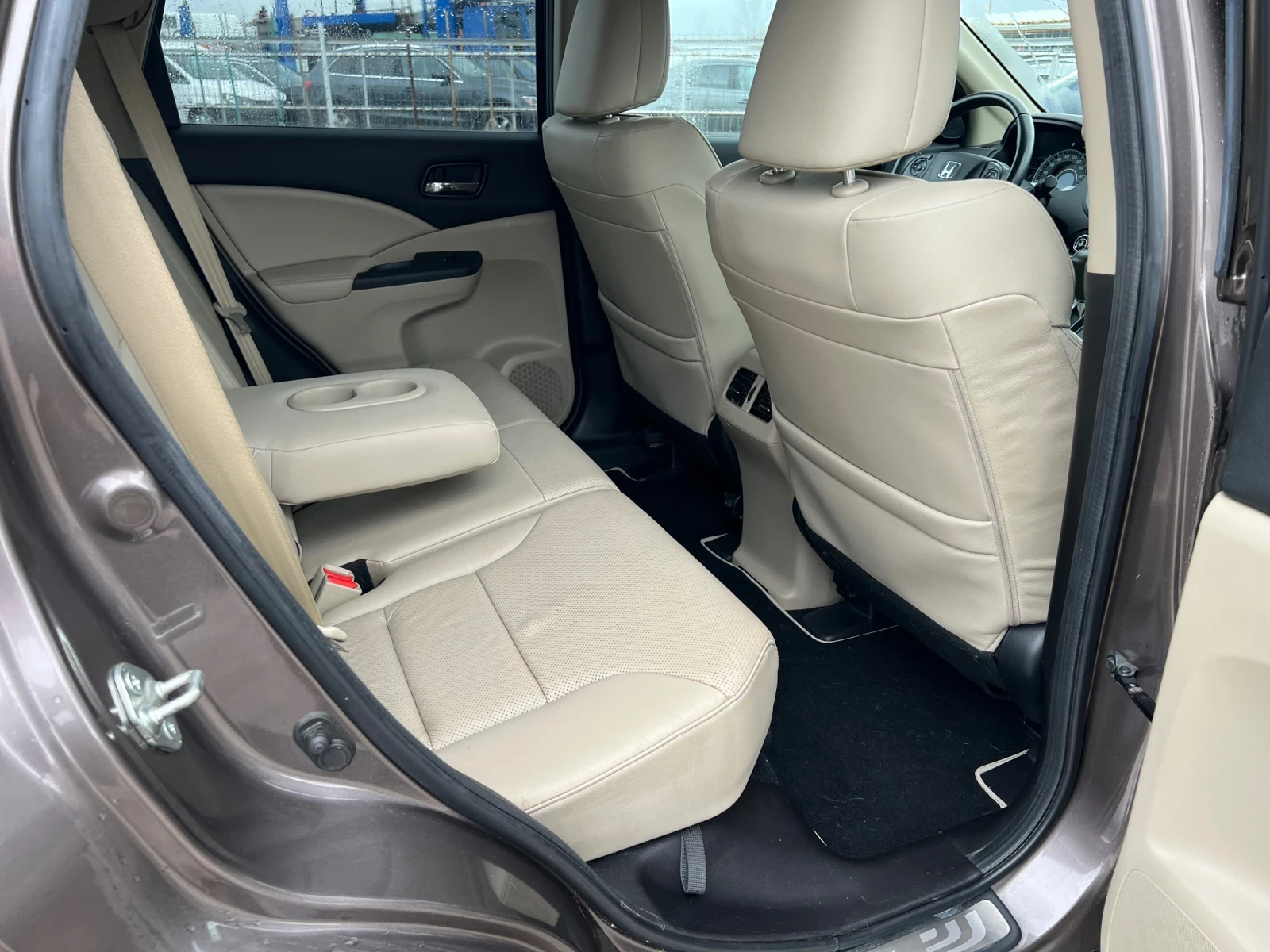 Honda Cr-v 2.2 i-DTEC, снимка 13 - Автомобили и джипове - 53961489