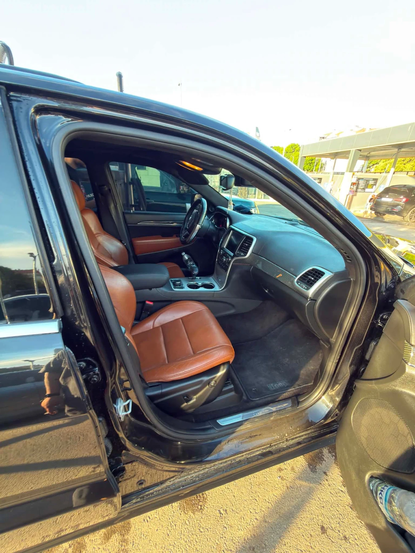 Jeep Grand cherokee, снимка 8 - Автомобили и джипове - 54840468