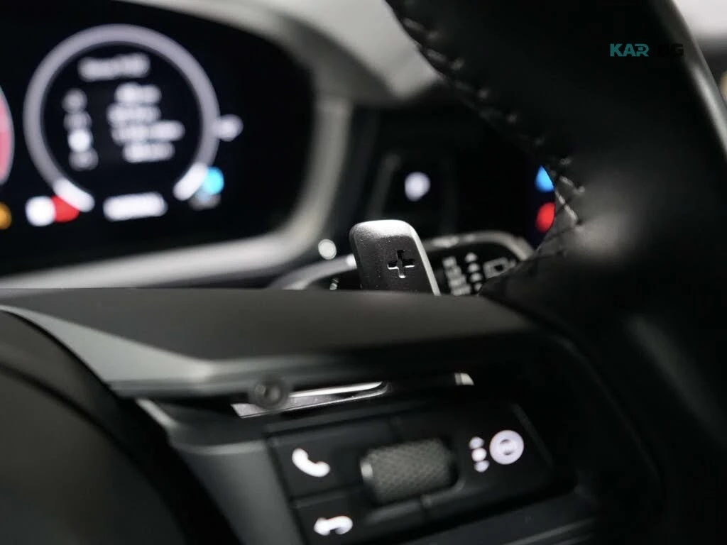 Porsche Cayenne * BOSE * PANO * Автокредит * (Цена до България), снимка 9 - Автомобили и джипове - 55176617
