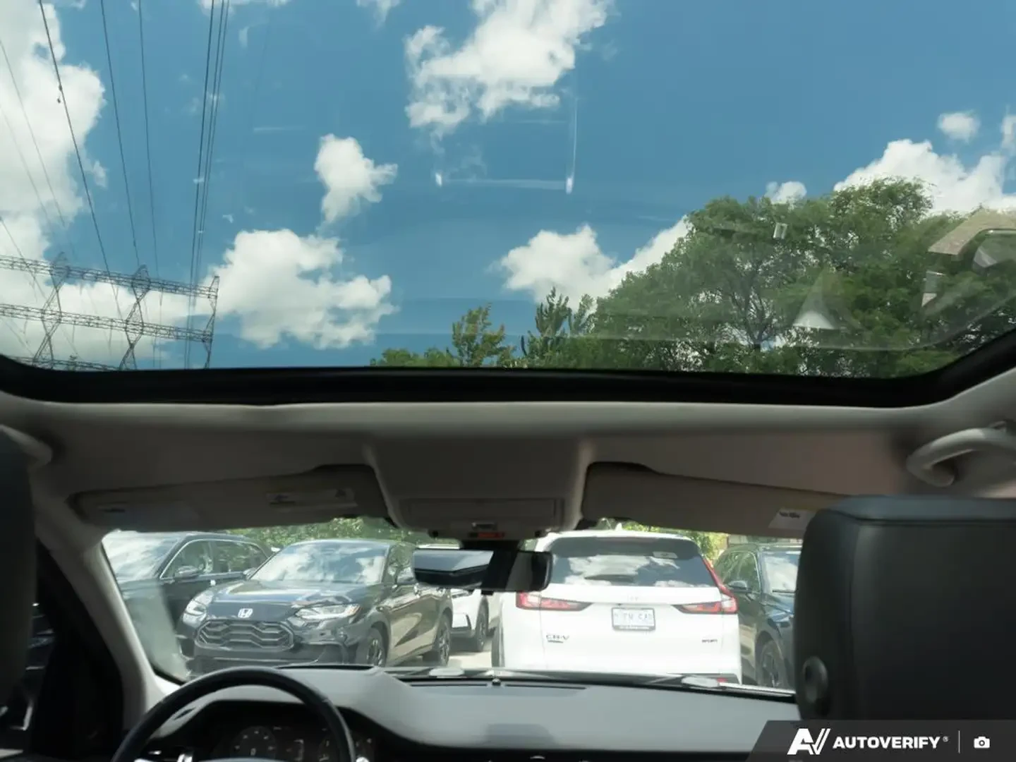 Land Rover Discovery Sport От Представителство , снимка 13 - Автомобили и джипове - 55190024