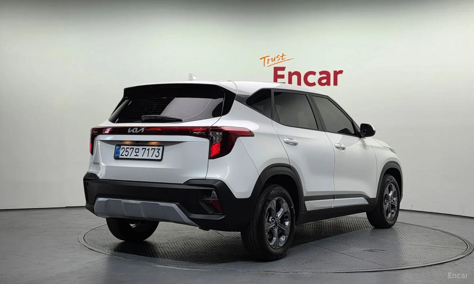Kia Seltos, снимка 2 - Автомобили и джипове - 55219008