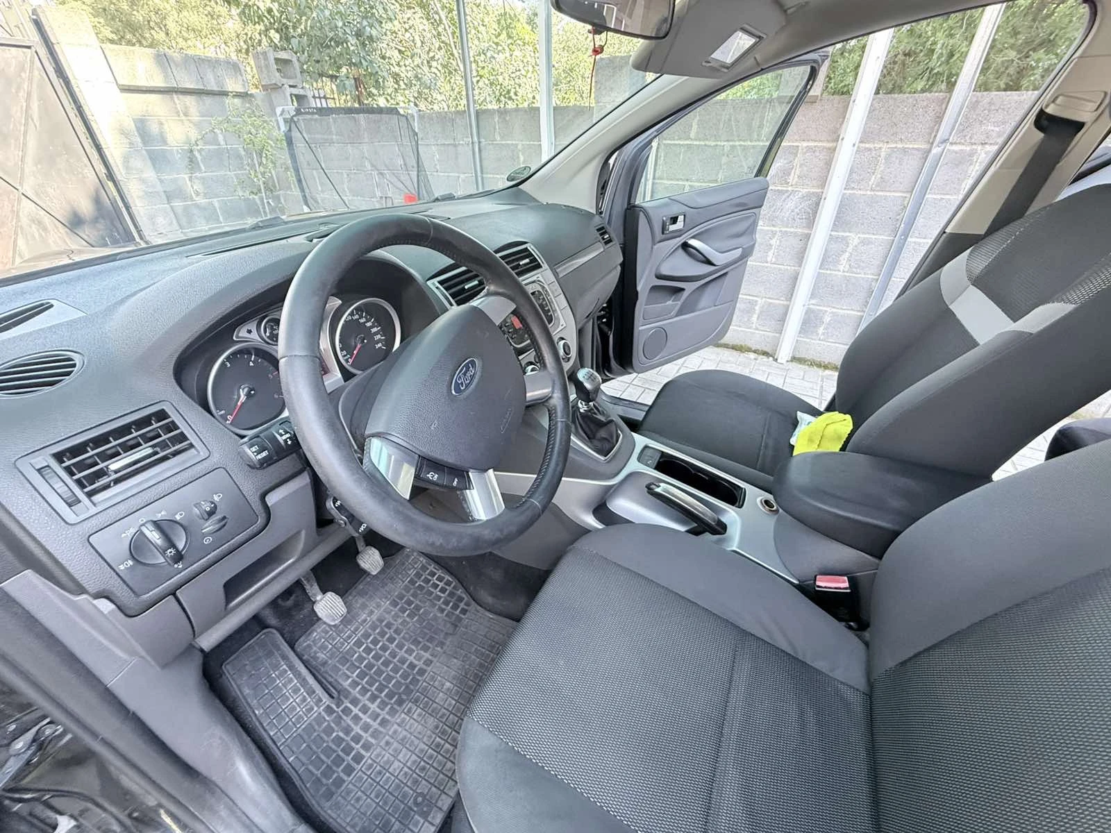 Ford Kuga, снимка 4 - Автомобили и джипове - 55298370