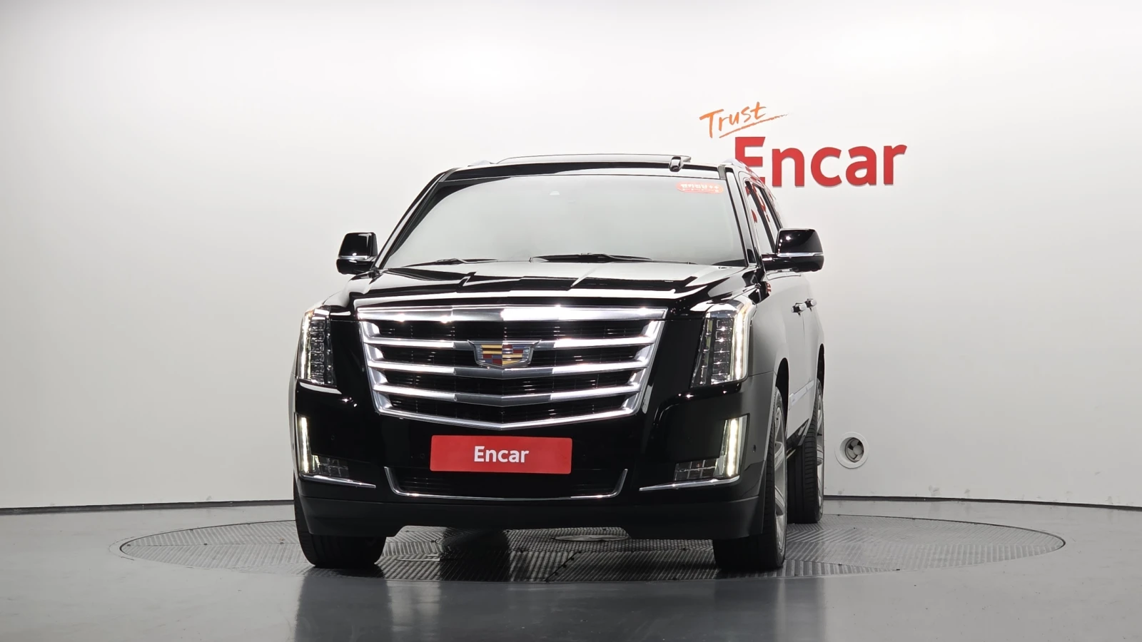 Cadillac Escalade 6.2* 360* ЕЛ. БАГАЖНИК* BLIND SPOT* HUD* КРАЙНА ЦЕ, снимка 3 - Автомобили и джипове - 55348450