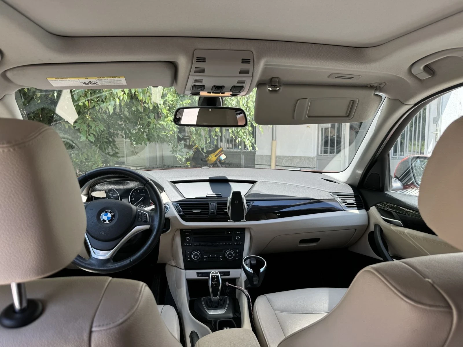 BMW X1, снимка 6 - Автомобили и джипове - 56137803