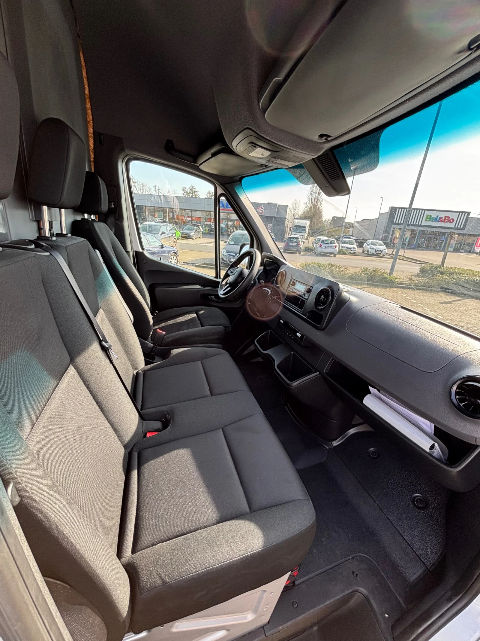 Mercedes-Benz Sprinter 319, снимка 10 - Бусове и автобуси - 55653358