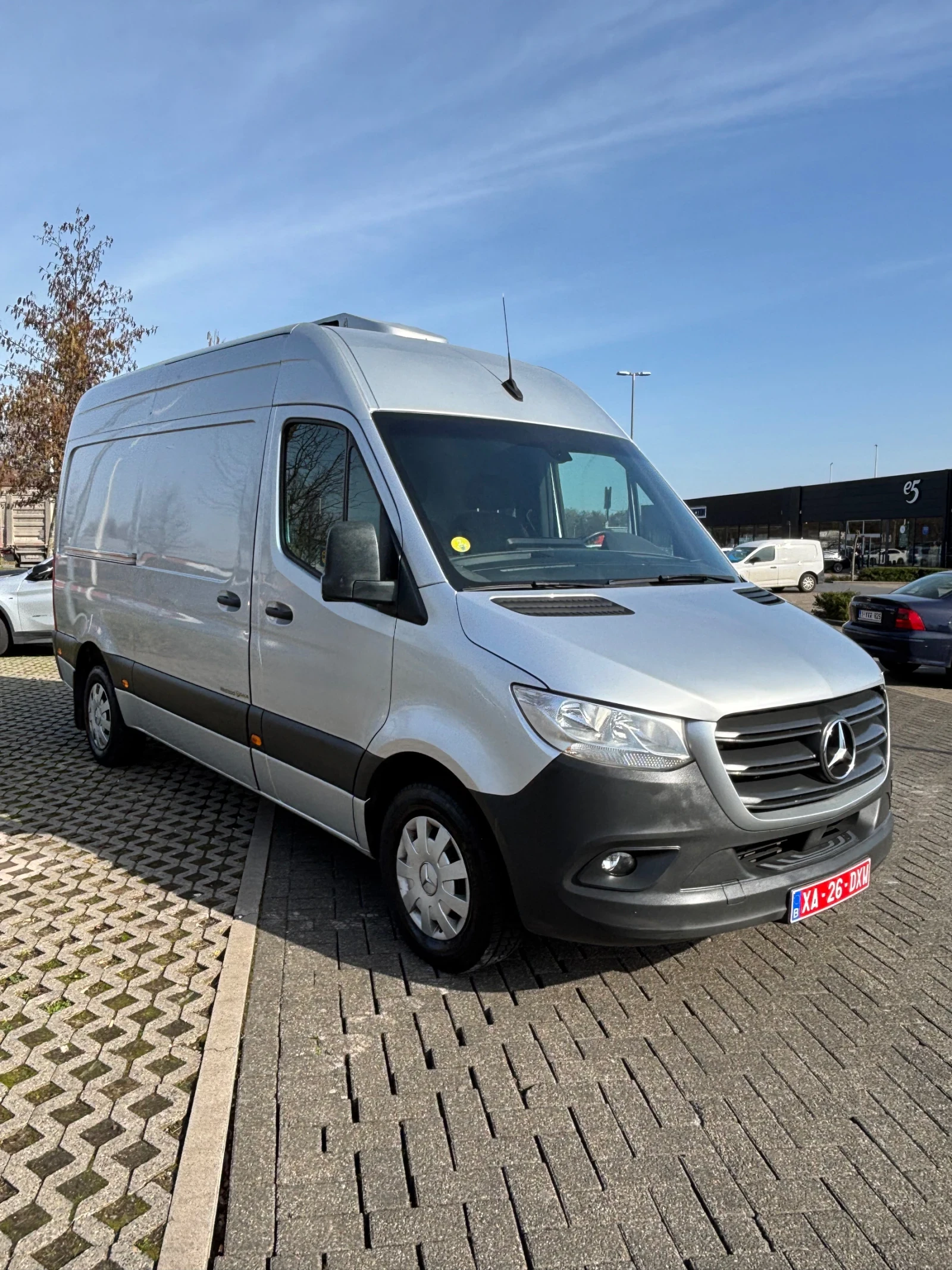 Mercedes-Benz Sprinter 319