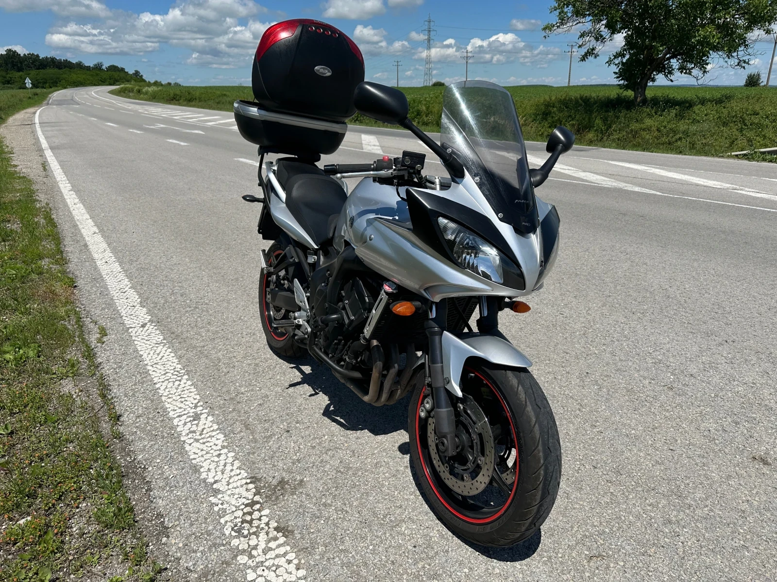 Yamaha FZ6 S2