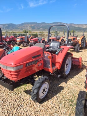 Трактор Kubota СКАЙТРАК