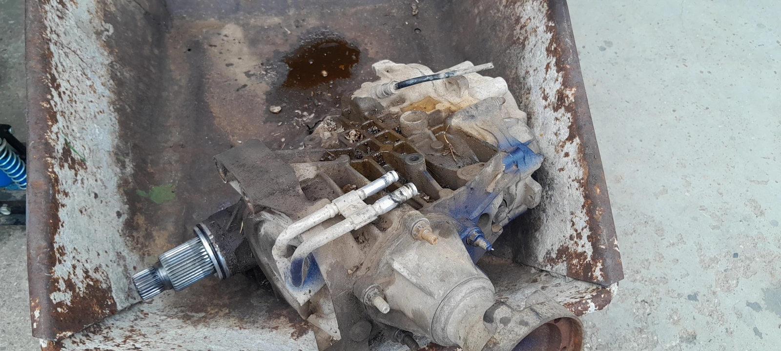       2002. | Mobile.bg   1