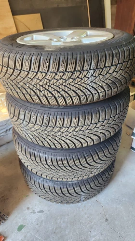 Гуми с джанти Bridgestone 195/65R15, снимка 12 - Гуми и джанти - 47503636