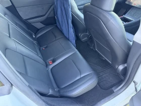 Tesla Model Y Performance, снимка 12