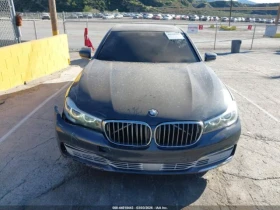 BMW 740 * КОЖА* ПОДГРЕВ* ПАНОРАМА* NAVI* КАМЕРА* LED* , снимка 11
