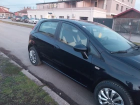 Fiat Punto 1.4клима гаражен  - 1500 € / 2933.74 лв. - 65564353 3