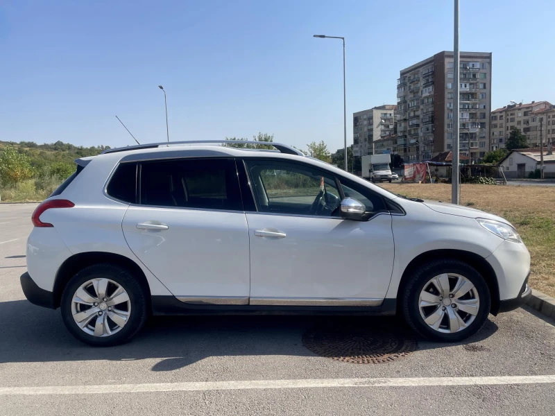 Peugeot 2008, снимка 3 - Автомобили и джипове - 47196854