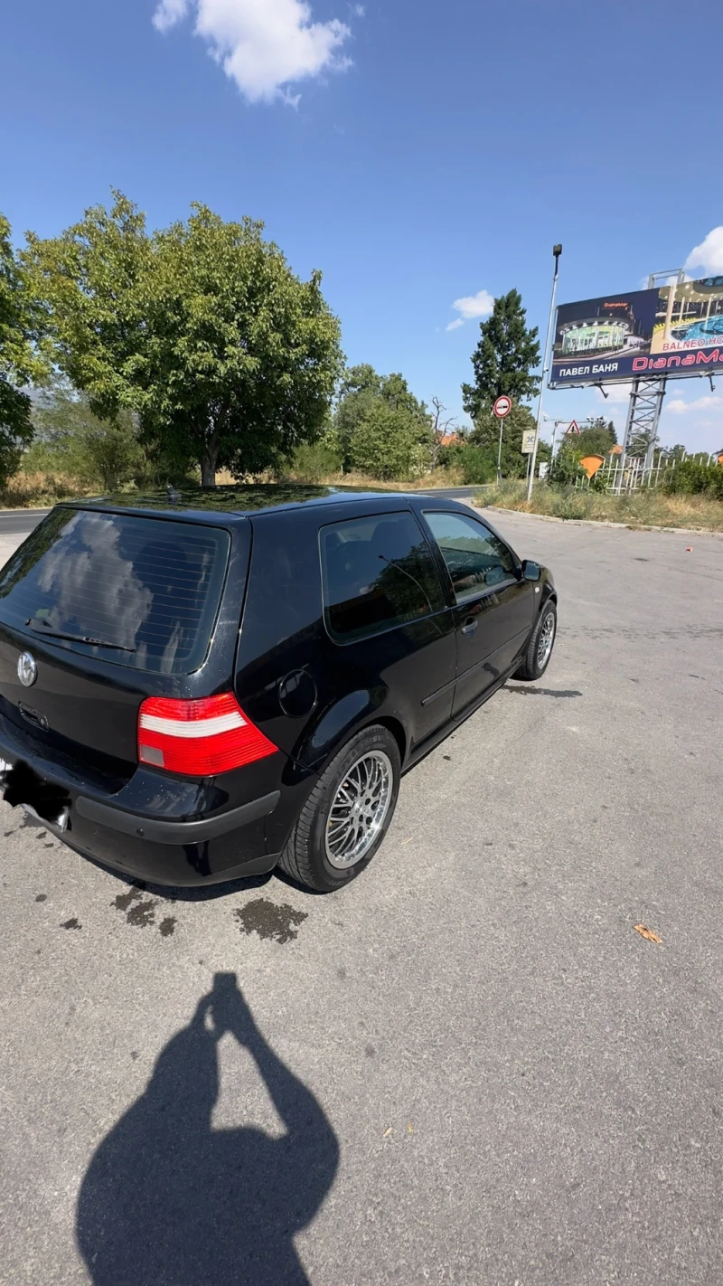 VW Golf, снимка 5 - Автомобили и джипове - 47564935