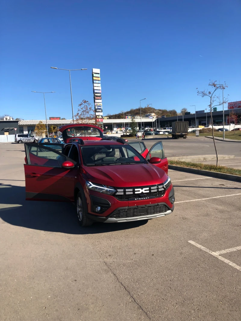 Dacia Sandero Stepway, снимка 2 - Автомобили и джипове - 48388266