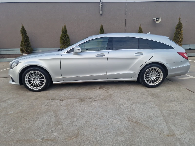 Mercedes-Benz CLS 350 4MATIC Shooting Brake, снимка 8 - Автомобили и джипове - 48342671