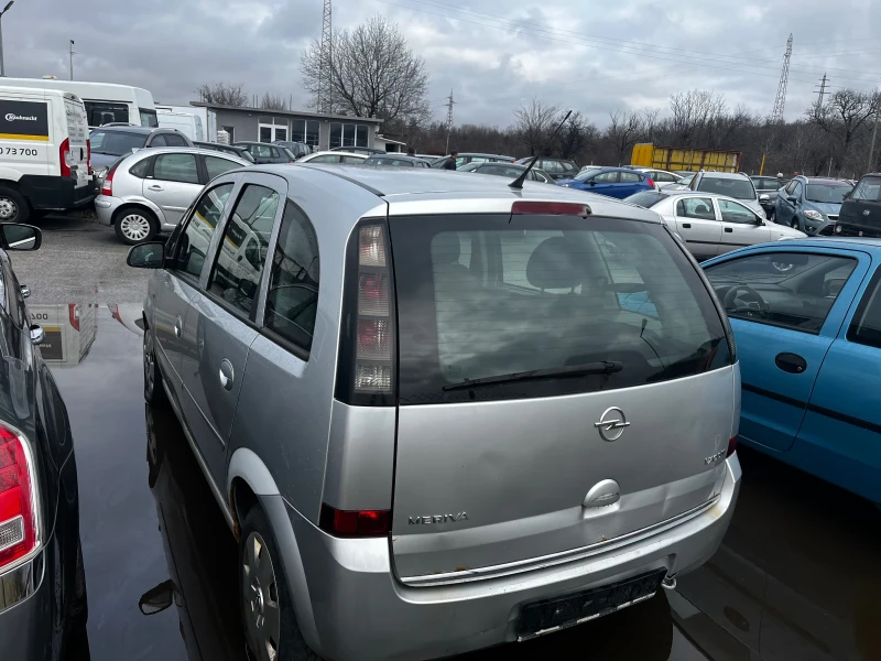 Opel Meriva 1.7 CdTi, снимка 2 - Автомобили и джипове - 48802406