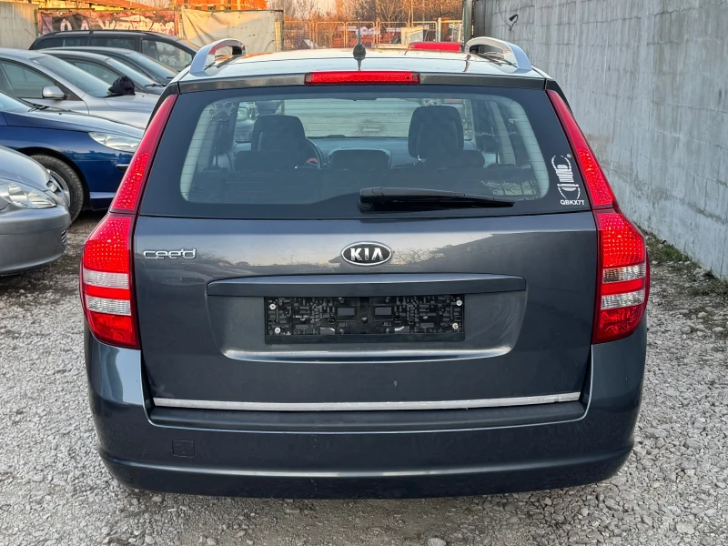 Kia Ceed, снимка 6 - Автомобили и джипове - 49090493