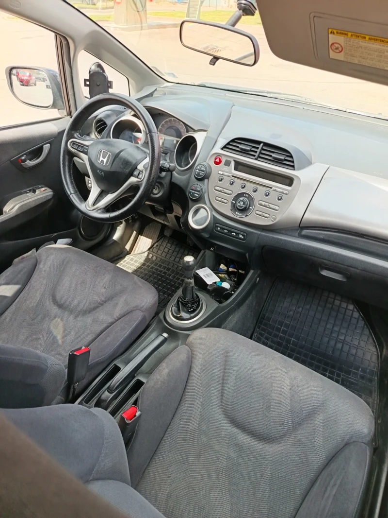 Honda Jazz, снимка 6 - Автомобили и джипове - 52357926