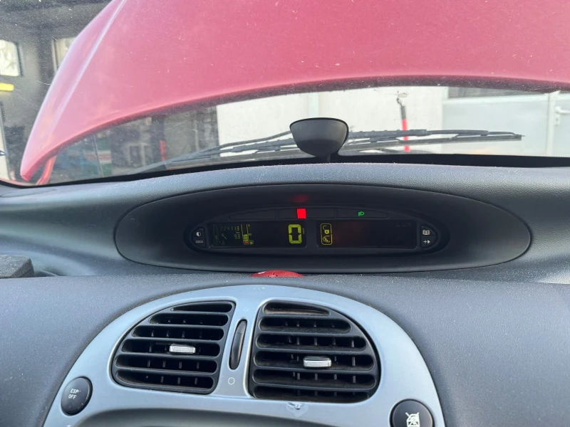 Citroen Xsara picasso, снимка 5 - Автомобили и джипове - 52092833