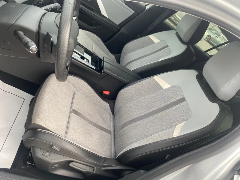 Opel Astra 2023/11M 1.2i AUTO 11777km * FULL FULL , снимка 8 - Автомобили и джипове - 52095920