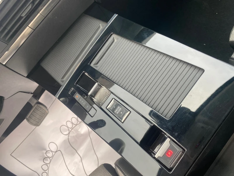 Opel Astra 2023/11M 1.2i AUTO 11777km * FULL FULL , снимка 11 - Автомобили и джипове - 52095920