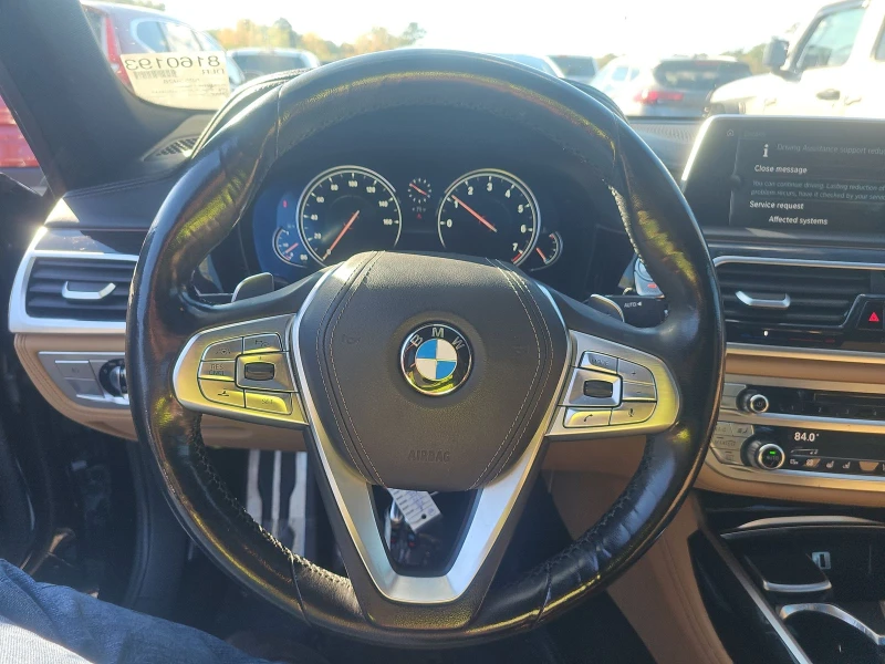 BMW 740 M* SPORT* ОБДУХВАНЕ* 360КАМЕРА* LANE* ASSIST* , снимка 10 - Автомобили и джипове - 52336902