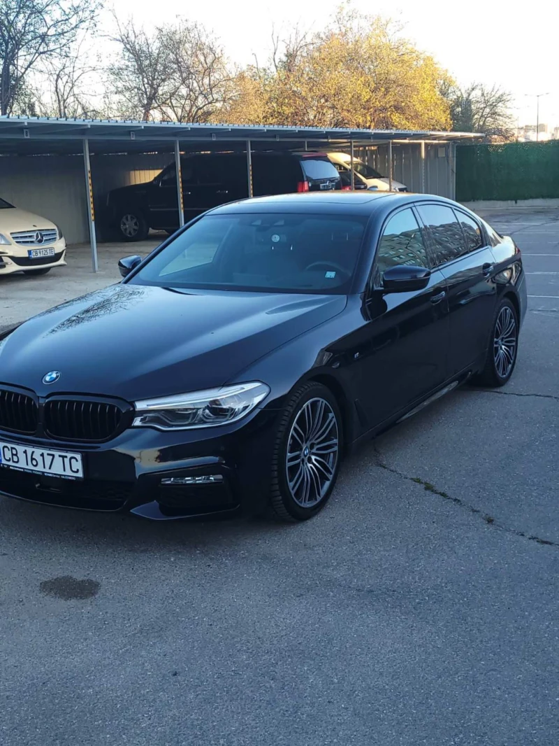 BMW 530 XDrive М пакет, снимка 3 - Автомобили и джипове - 52416522