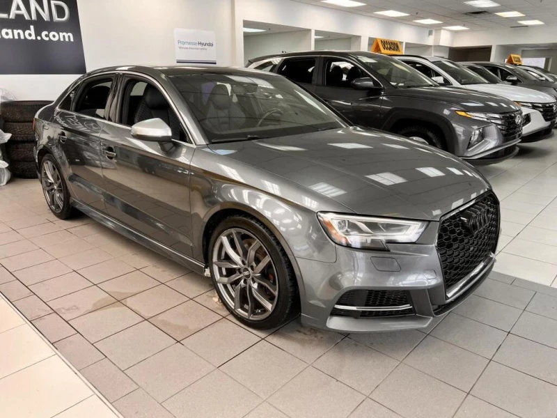 Audi S3 * PROGRESSIV 2.0 TFSI QUATTRO SIEGES RS GPS MAGS *