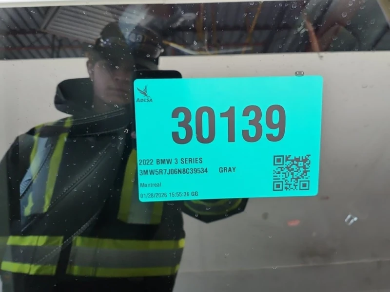 BMW 330 I XDRIVE * M-pack* , снимка 14 - Автомобили и джипове - 53330600