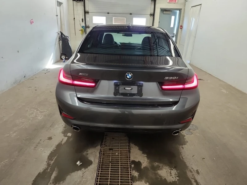 BMW 330 I XDRIVE * M-pack* , снимка 6 - Автомобили и джипове - 53330600