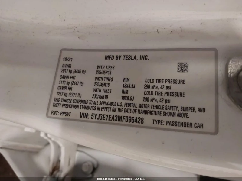 Tesla Model 3 ELECTRIC Rear Wheel Drive, снимка 16 - Автомобили и джипове - 53500873