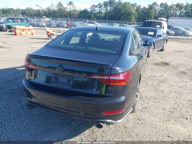 VW Jetta GLI 2.0T 35TH ANNIVERSARY EDITION/2.0T AUTOBAHN/2. | Mobile.bg   6