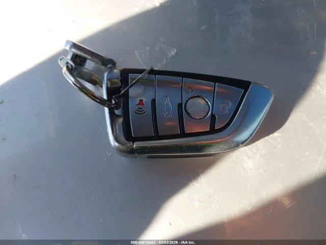 BMW 740 * КОЖА* ПОДГРЕВ* ПАНОРАМА* NAVI* КАМЕРА* LED* , снимка 10 - Автомобили и джипове - 54957196