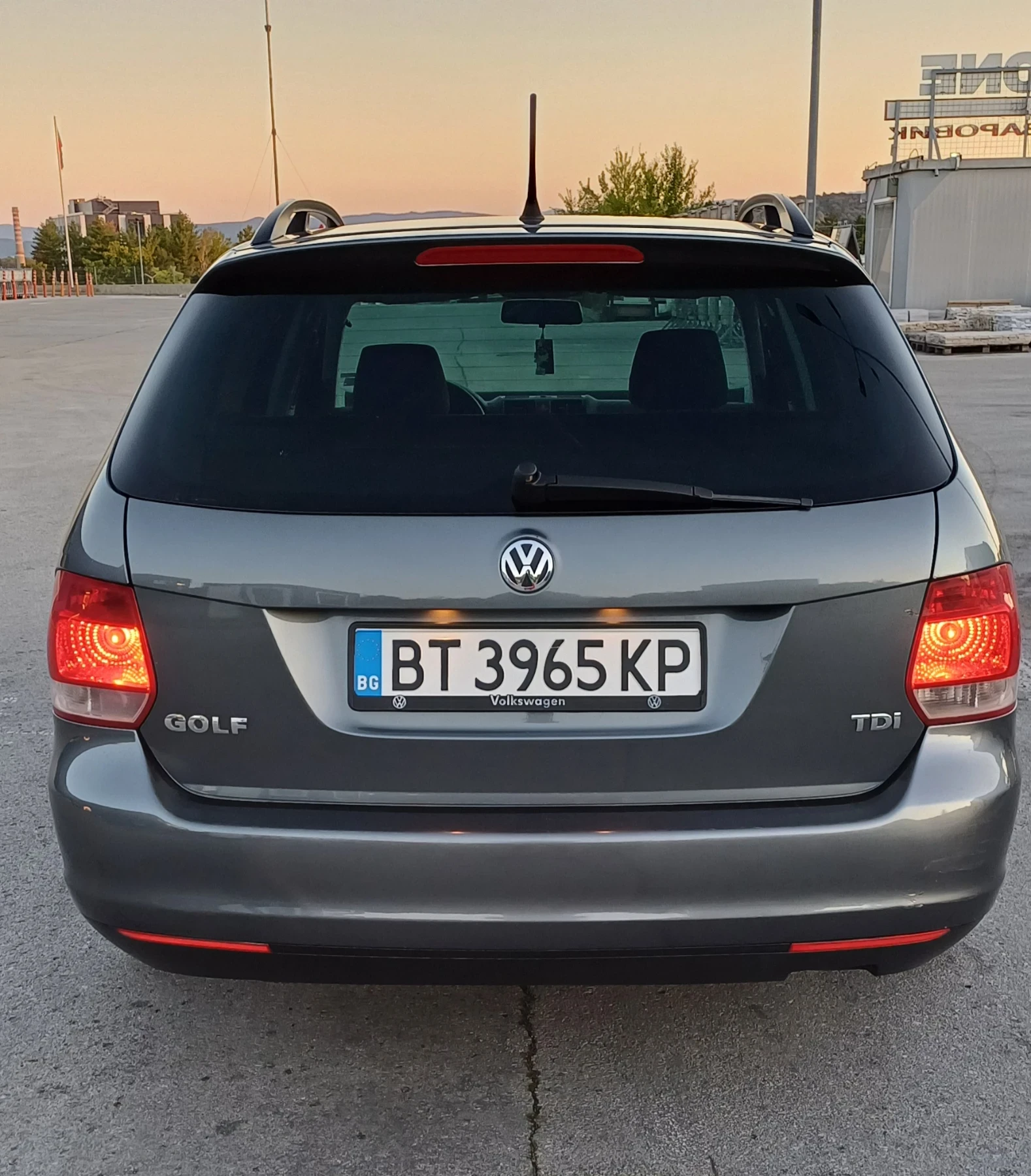 VW Golf Variant 1.9 TDI  - изображение 5