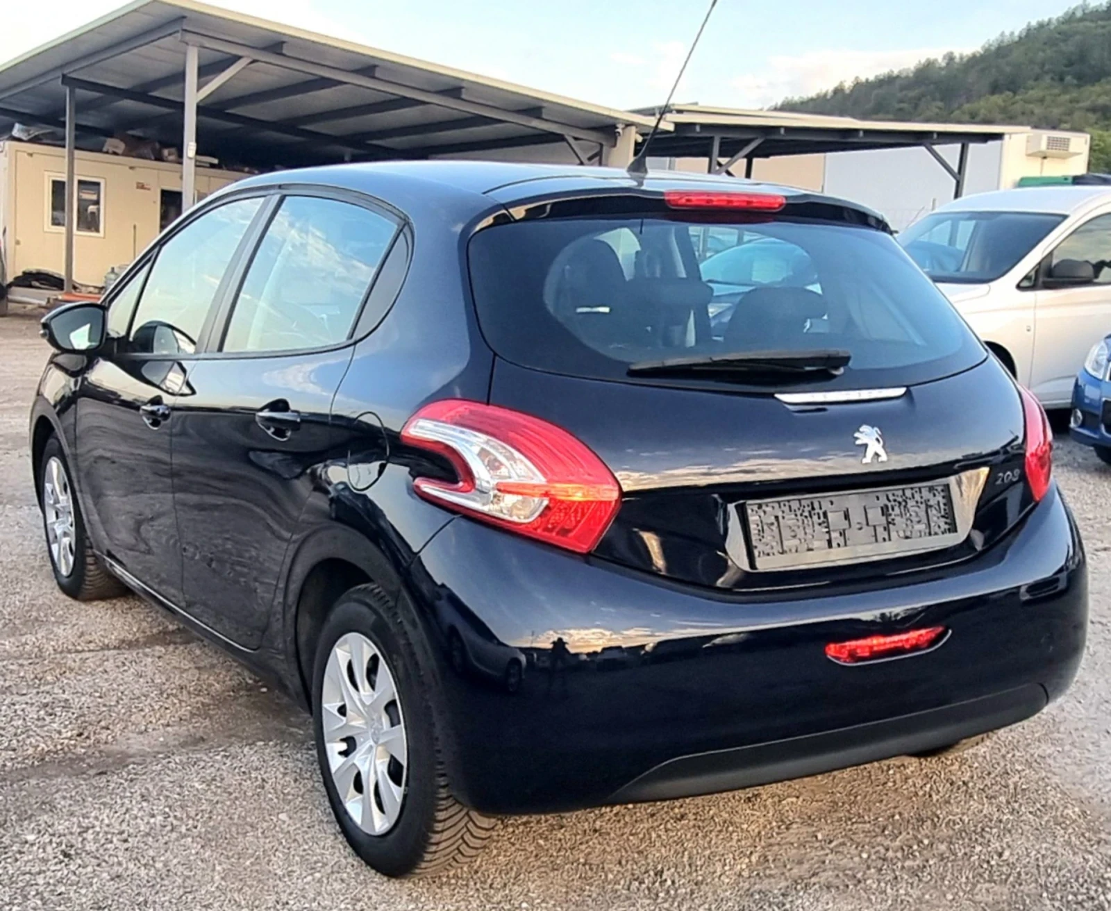 Peugeot 208 1.4hdi 68k.c. - изображение 4