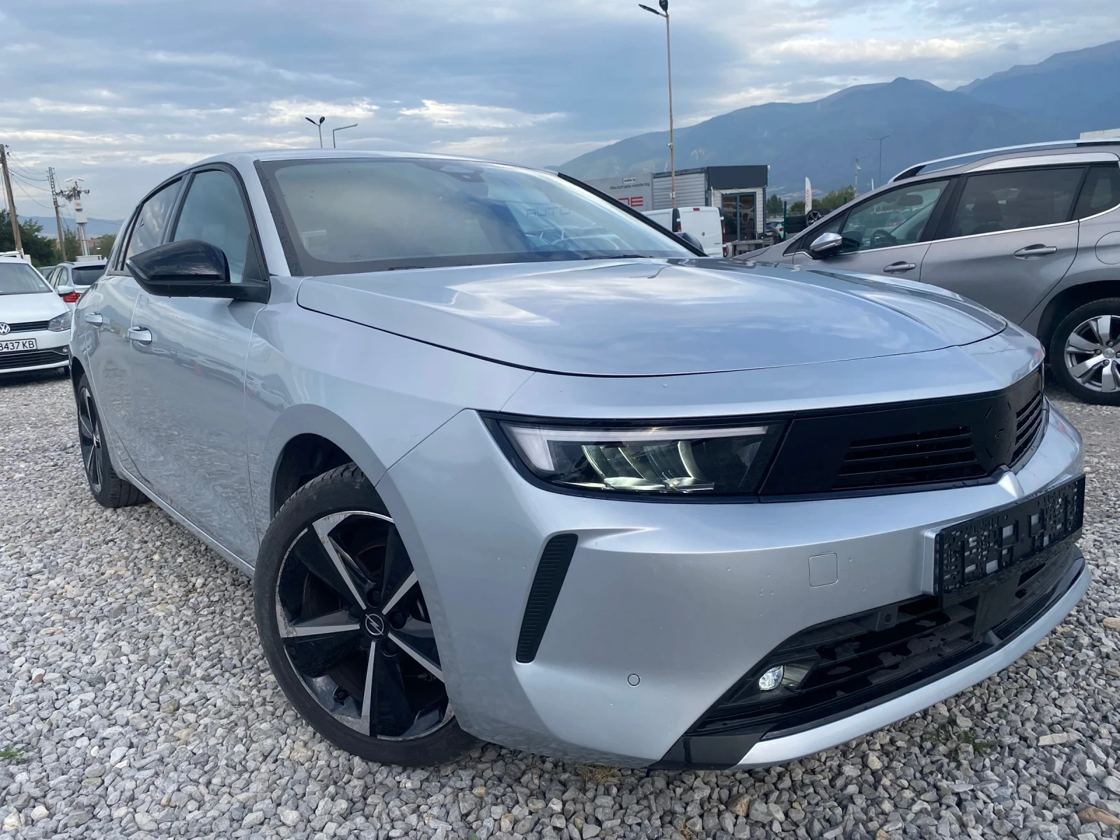 Opel Astra 2023/11M 1.2i AUTO 11777km * FULL FULL  - изображение 6