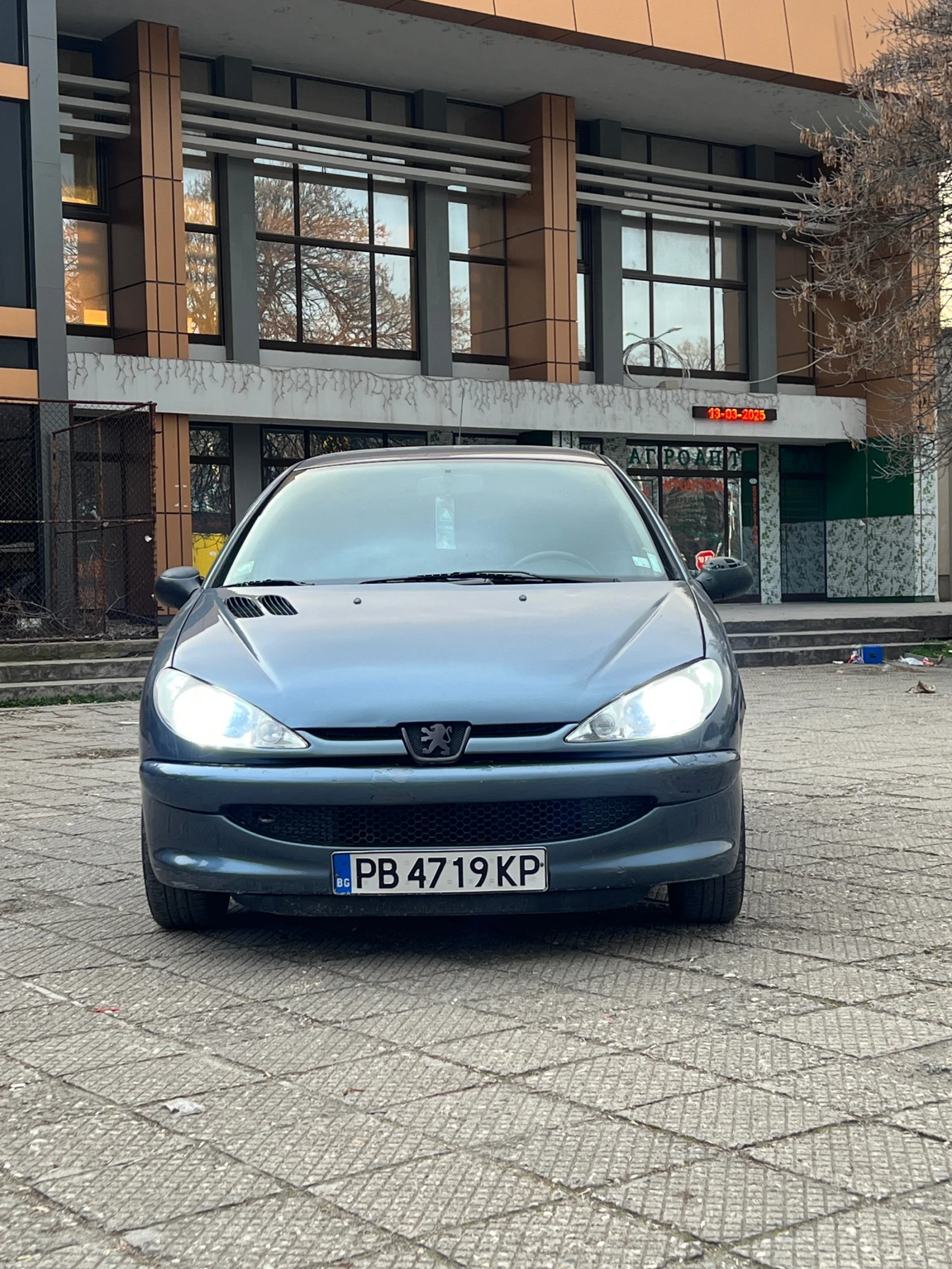 Peugeot 206 1.4 HDI  | Mobile.bg   1