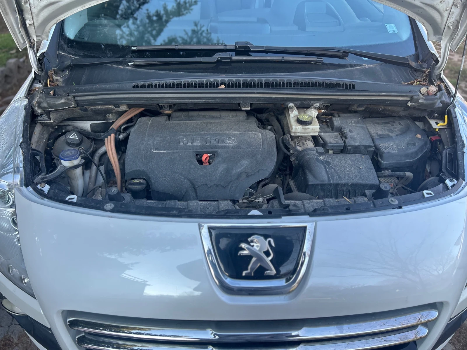 Peugeot 3008 2.0 HDi HYBRID 4x4  - изображение 10