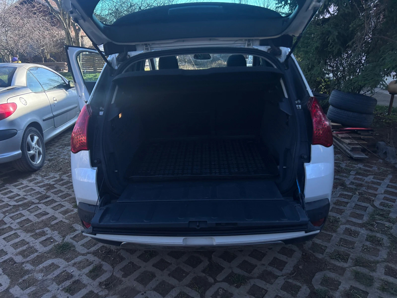 Peugeot 3008 2.0 HDi HYBRID 4x4  - изображение 9